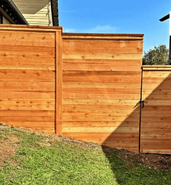 privacy fence with gate